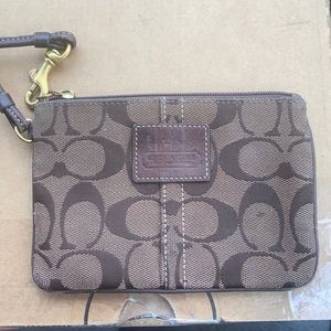 coach signature monogram wristlet wallet